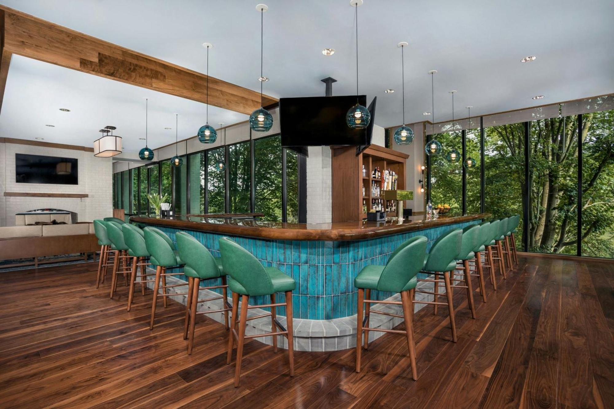 Hotel Merriweather Lakehouse Hotel, Autograph Collection 4*